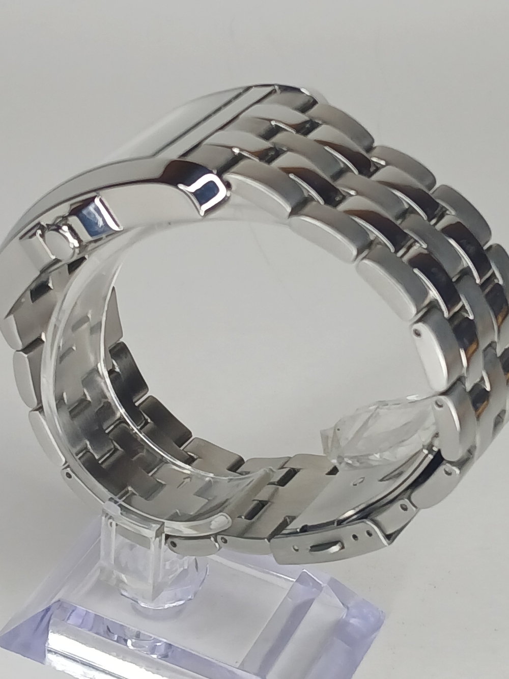 GUESS Silver Men's Rectangular Stainless Steel Watch - Picture 5 of 10